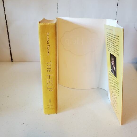 The Help by Kathryn Stockett Hardcover Bestseller Book - Picture 6 of 8